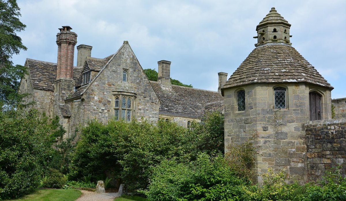 Grand Abode